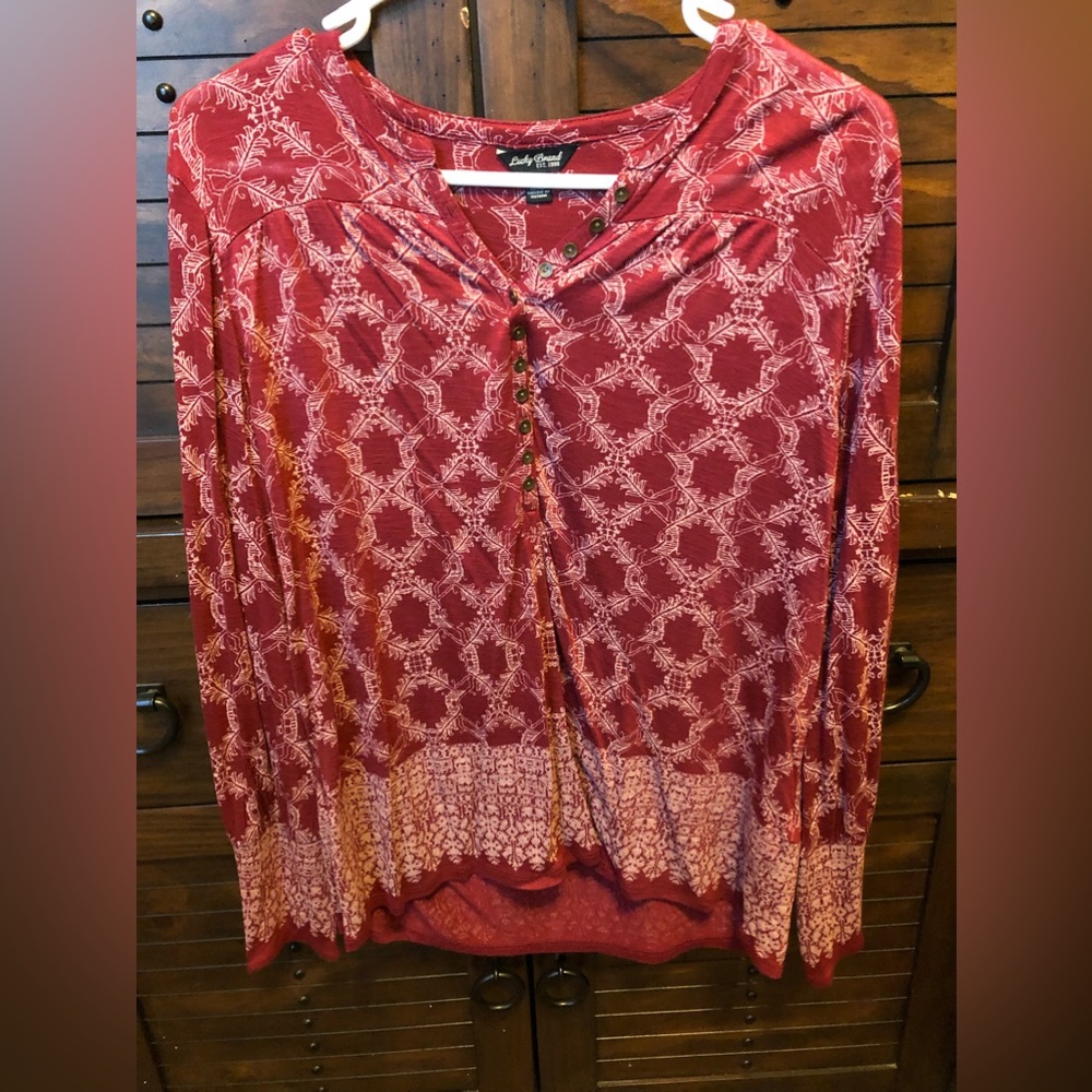 Lucky brand top